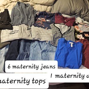 Maternity clothes bundle